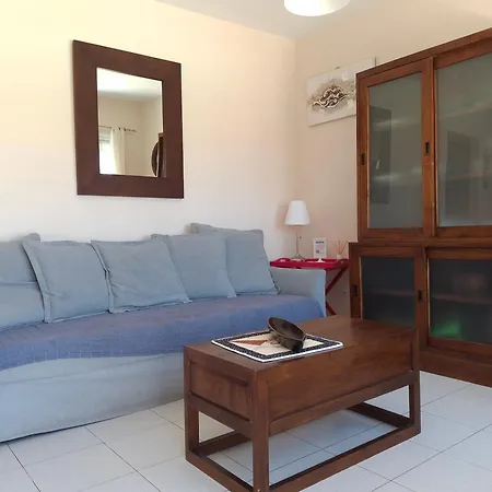 Lamoradadelouis Daire Corralejo